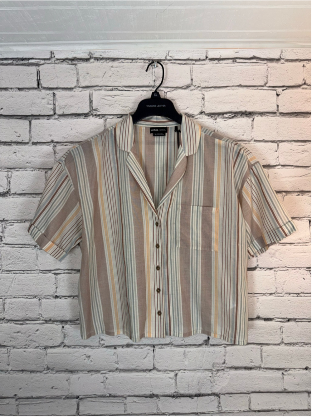 Women's prAna Iguala Cropped Button Down Camp Shirt size XL Pink Beige Boxy 90’s - Picture 4 of 15